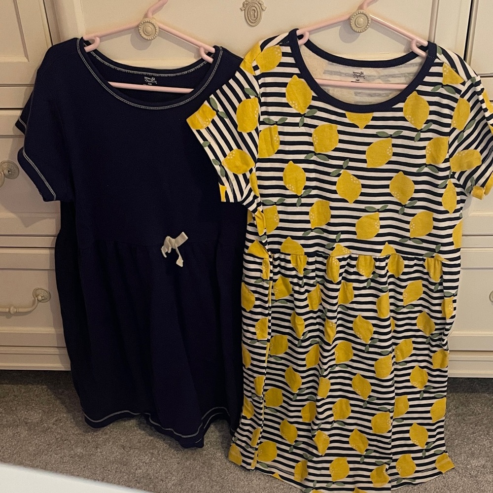 Charming Kids Casual Dress Set with Lemon Print